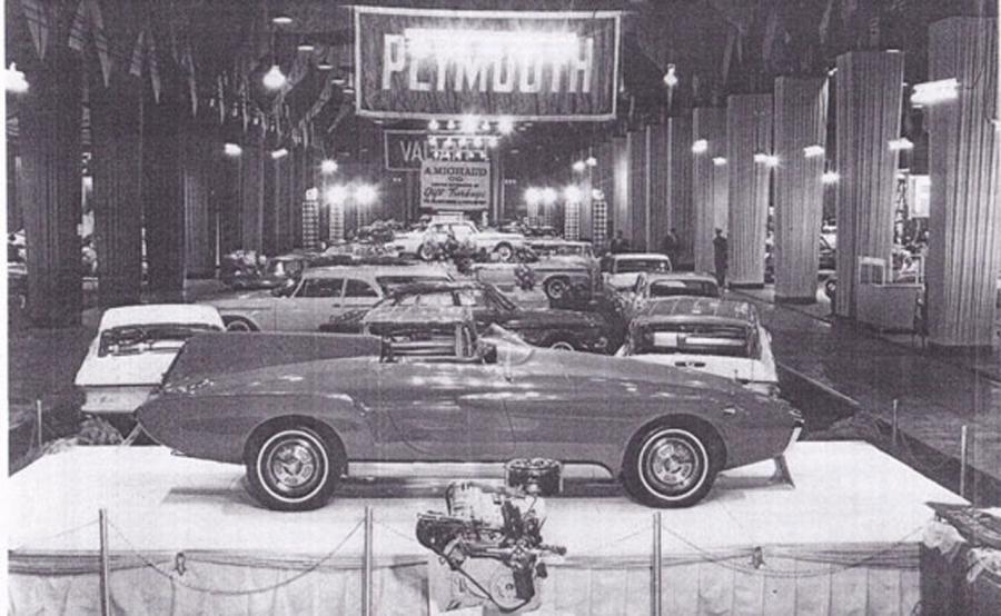  Plymouth XNR Concept 1960 года  (фото 28 из 42)